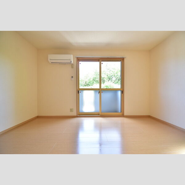 T・S・R 亜樹101号室 LDK9帖