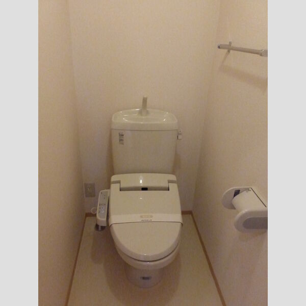 サンボナール　B202号室 温水洗浄暖房便座