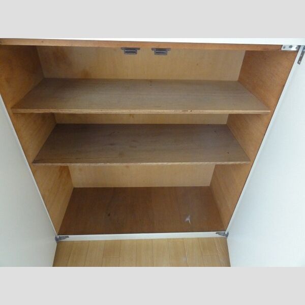 ハイツゆかり 203(シューズボックス)