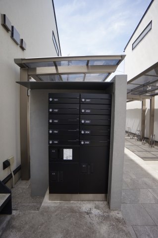 フェリシア行徳1204号室 エントランス