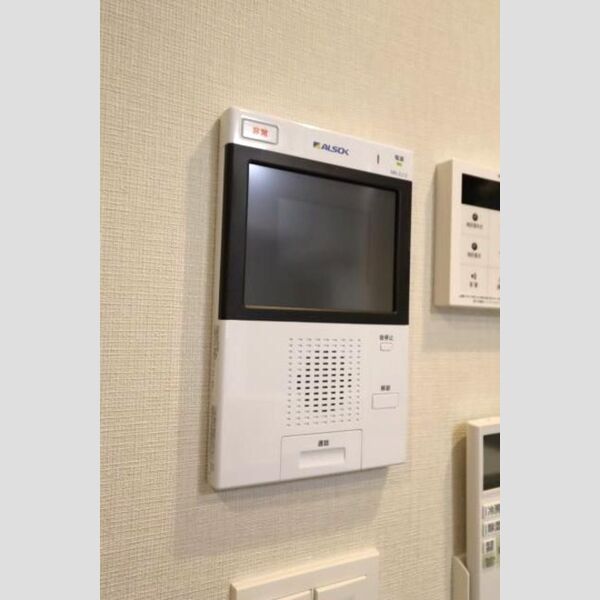 サンジョイアゼロ204号室 モニター付きインターホン