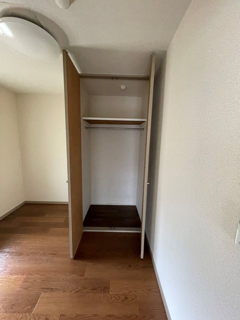 リバーサイド小林0109号室 収納