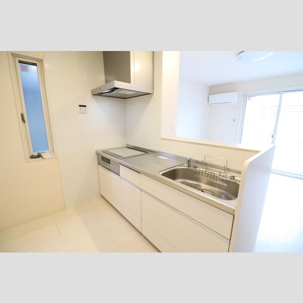 リヴェール202号室 システムキッチン