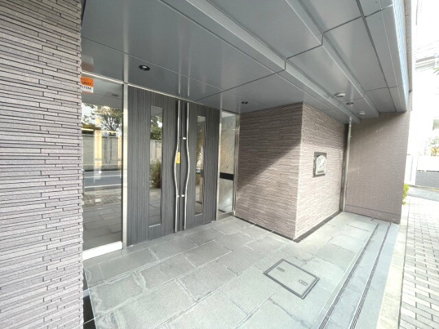 プレール・ドゥーク志村坂上Ⅱ3階 エントランス