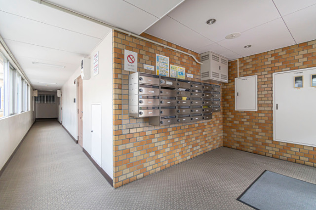 レック日吉マンション エントランス