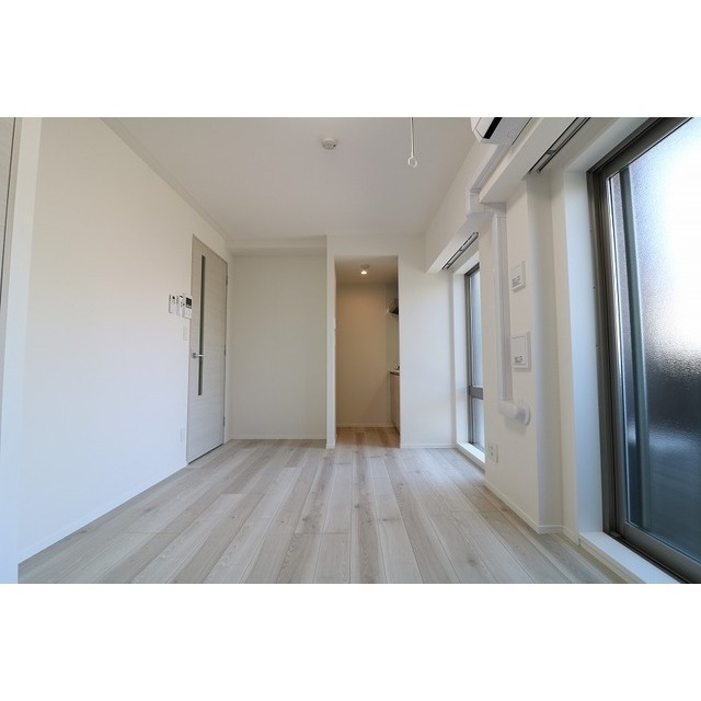 プレール・ドゥーク西荻窪106号室 リビング