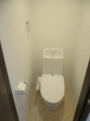 リヴェール馬込1階 トイレ