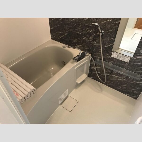 Grace hills  浴室乾燥機付き