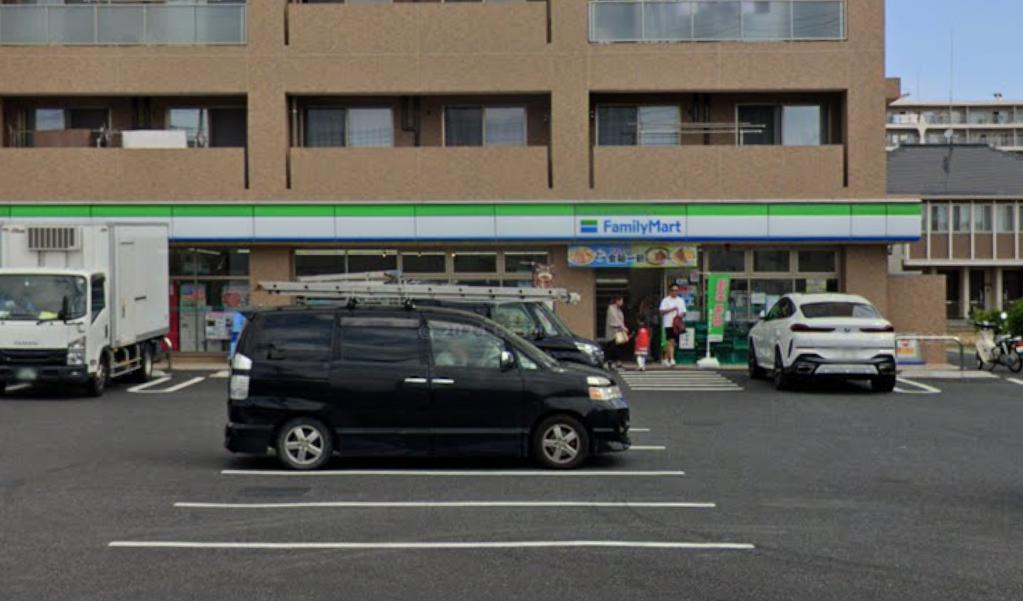 神田一戸建て 【コンビニエンスストア】ファミリーマート 八洋さいたま上大久保V/S店まで478ｍ
