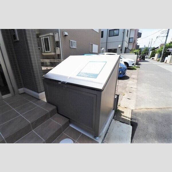 Confort u301号室 ゴミ箱