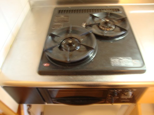 ソレイユ鵠沼302号室 キッチン