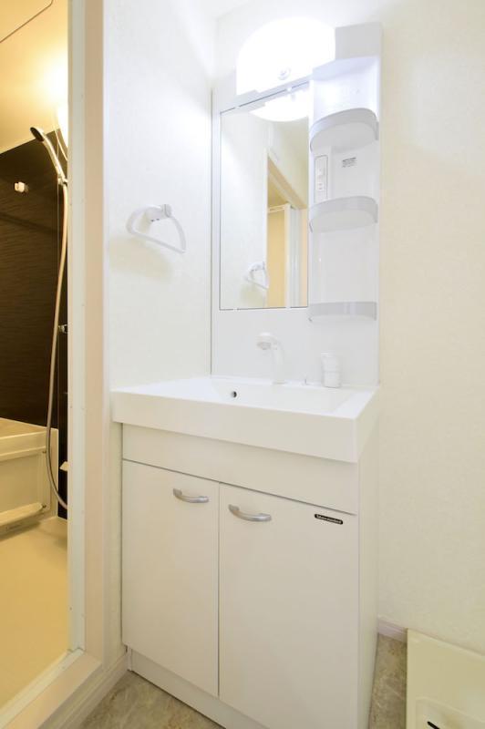 ジェムストーン目黒南4階 収納