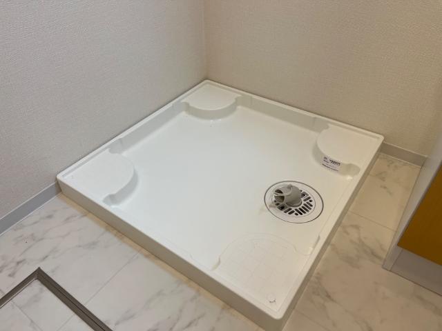 ヴェルデュールⅢ101号室 室内洗濯機置き場（イメージ）