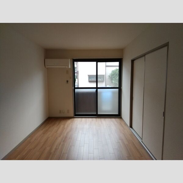 サンウエスト 居室