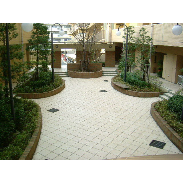 中野坂上パーク・ホームズ5階 外観