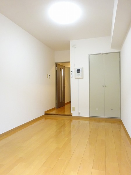 ライオンズマンションときわ台第２205号室 リビング