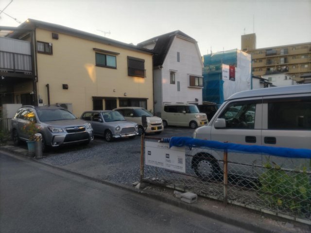 ふじみ野駅☆戸建て 物件裏に月極駐車場あり（空きは要確認）