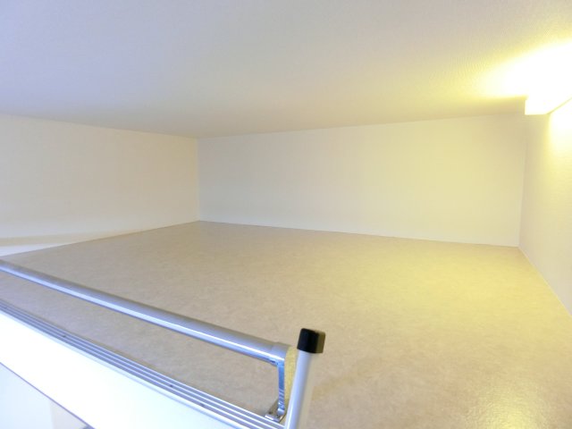 フィオーレ山王0205号室 ロフト※別室参考写真