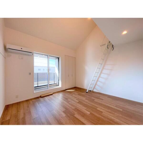 ブリエ・アン リビング