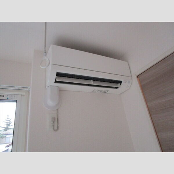 アクシス八幡 エアコン