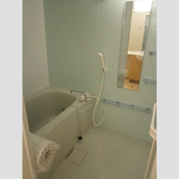 ラッキーベル　C102号室 お風呂