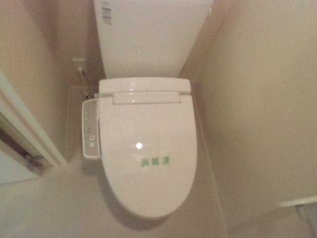 Ｒｏｏｍｓ武蔵浦和1階 トイレ