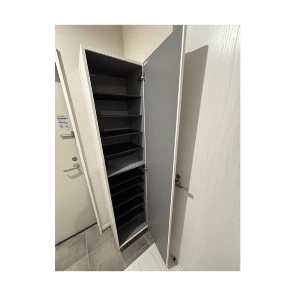 Jブラン関町 玄関