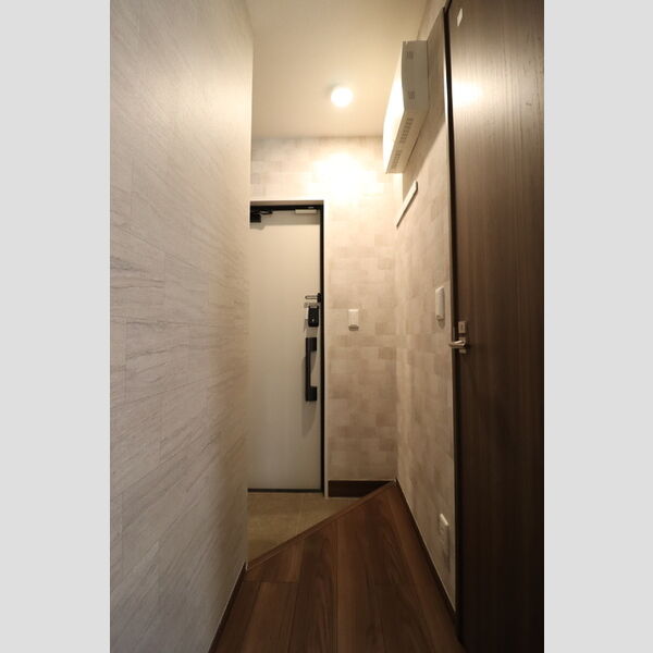 D-asset府中町 玄関