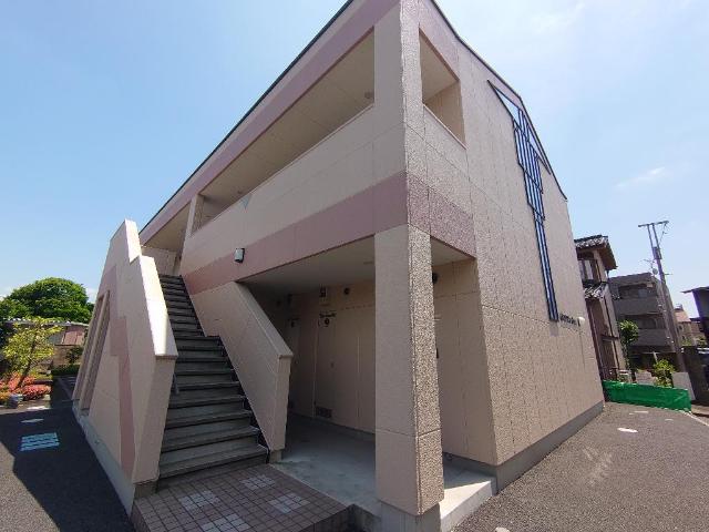 コンフォート竹ノ塚 外観写真（昼）