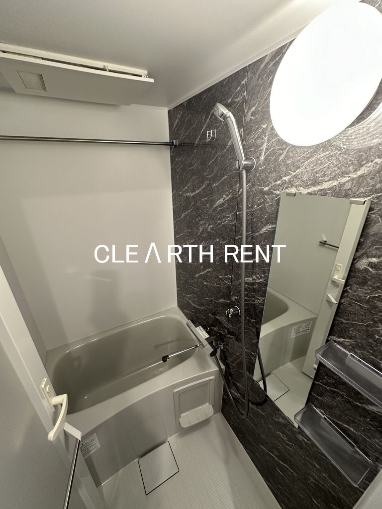 コンシェリア駒込 ＨＩＬＬＴＯＰ ＳＱＵＡＲＥ7階 浴室乾燥機付きバスルーム