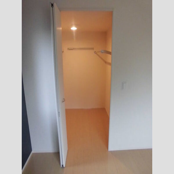 La・Tour101号室 ウォークインクローゼット