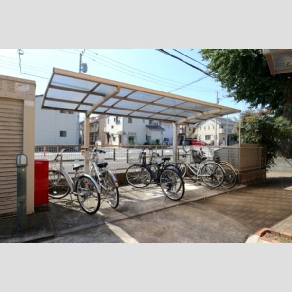 アプリコットアベニュー東台本町 駐輪場