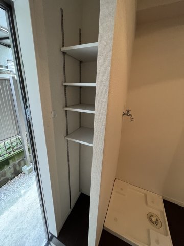 ＬＹＮＸ国領0103号室 収納