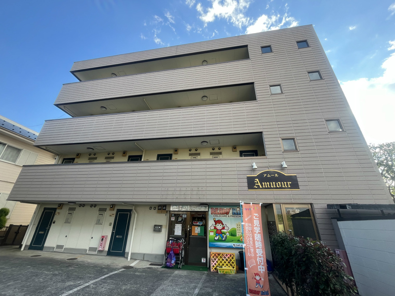 マンションアムール1階 外観