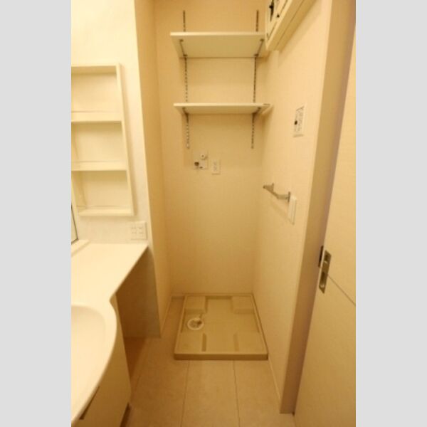 ベルフルール105号室 室内洗濯機置場