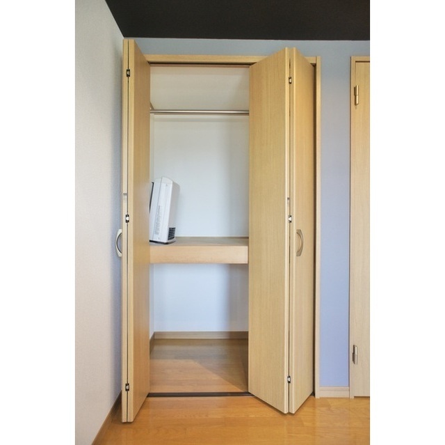 エルピス鵠沼 ☆クローゼット