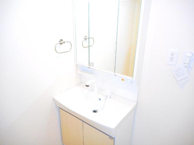 オーヴィラージュ 洗髪洗面化粧台