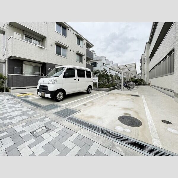 セジュール西台2  駐輪場