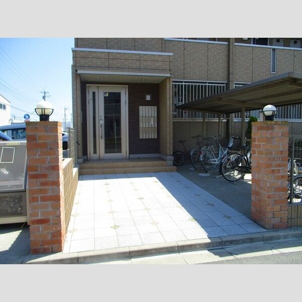 プリモ フィオーレ エントランス