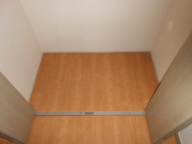 アドリーム千駄木 収納