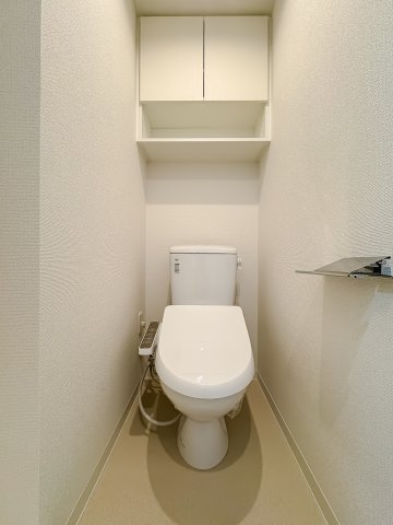 アジールコート東大井418号室 トイレ