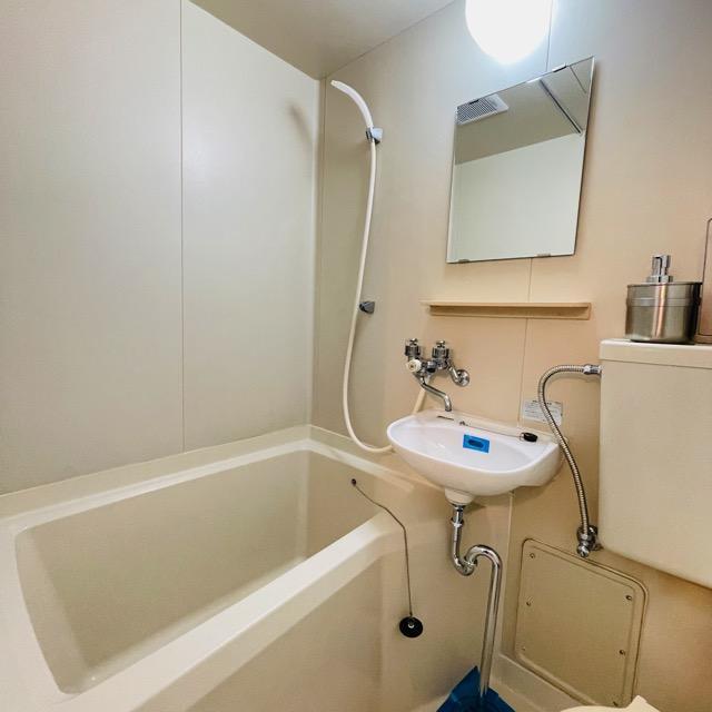 中野イーストハイム1階 バス