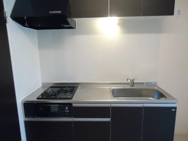 Ｃｈａｒｍｅ　Ｓｕｅｎａｇａ202号室 キッチン