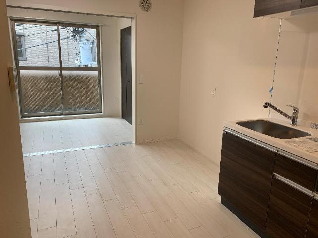 グリー玉川上水 室内