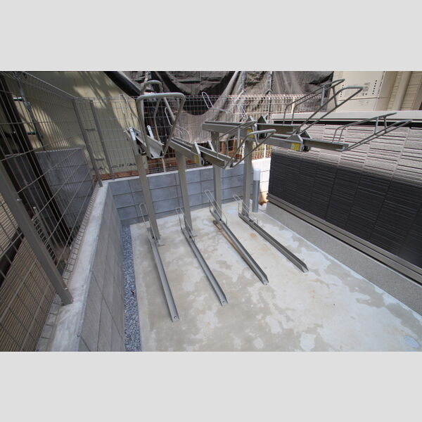 アンジュール新田305号室 周辺