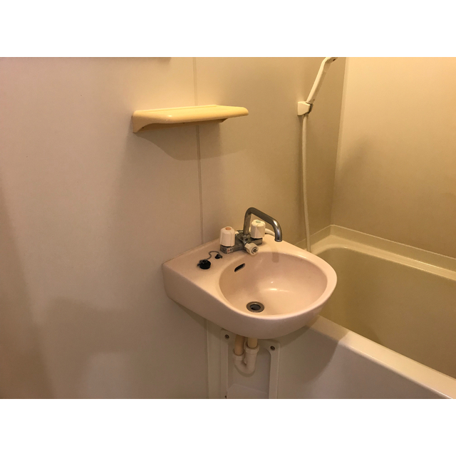 マルヴィエント湘南105号室 内観