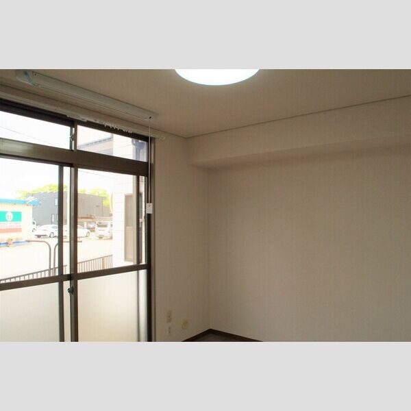 スカイハイツ池田　G103号室 1階洋室