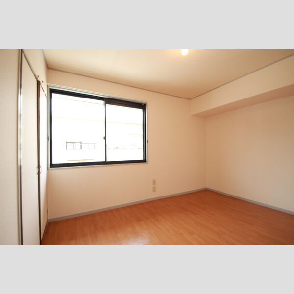 パールハイツ海老原　28203号室 洋室