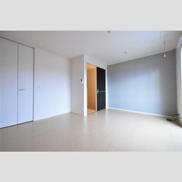 桜アベニュー205号室 居室