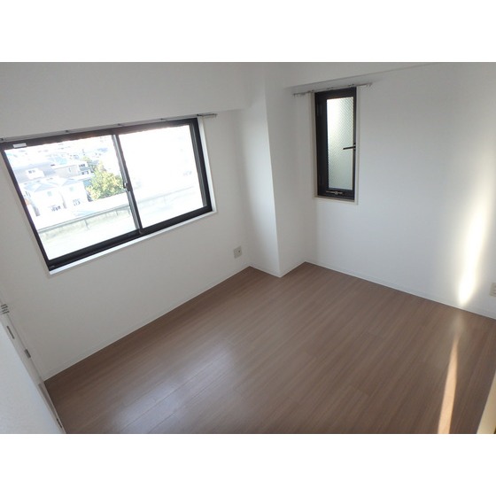 プレステージ市川 リビング